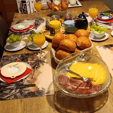 Au Fond Des Rys Couette-café 3*